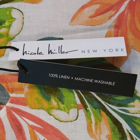 Nicole Miller 100% linen flutter sleeve dress, size small - Picture 3 of 5